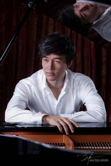 <p>
	Chamber Orchestra of the Triangle Presents Precise, Expressive Performance</p>