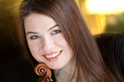 <p>
	Grant Llewellyn Conducts Four Seasons Program, Featuring Violinist Lara St. John</p>