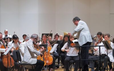 EMF’s Symphonic Triptych Overflows with Virtuosity and Enthusiasm